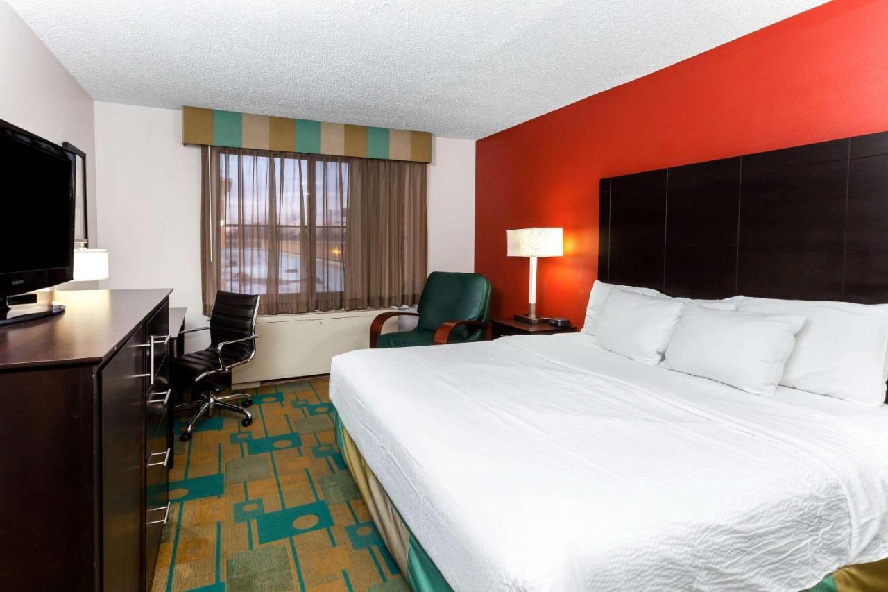La Quinta By Wyndham Milwaukee Bayshore Area Glendale Luaran gambar