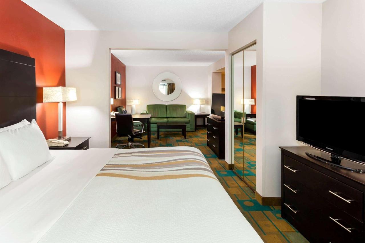 La Quinta By Wyndham Milwaukee Bayshore Area Glendale Luaran gambar
